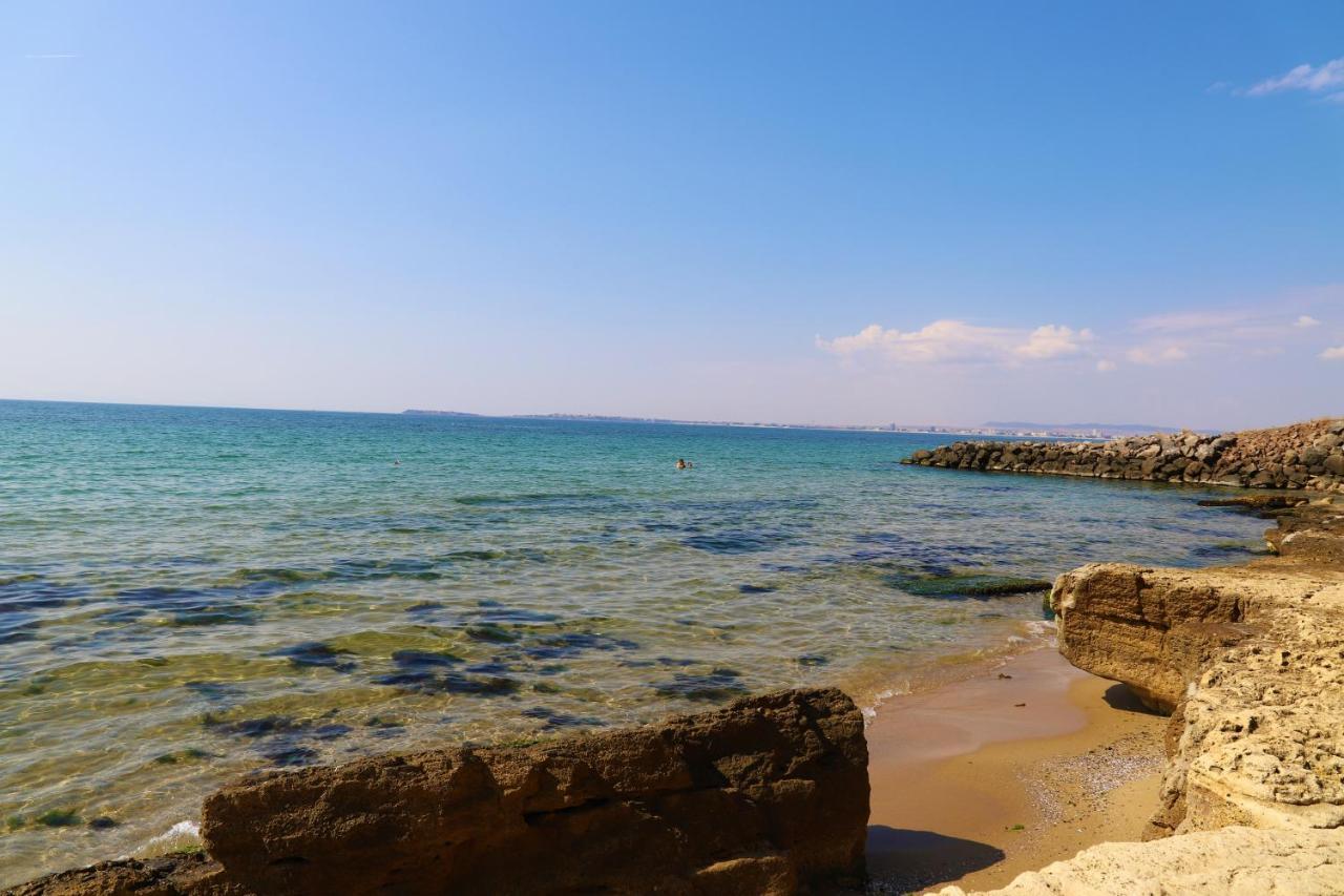 Fort Noks - Menada Apartments Sveti Vlas Eksteriør billede