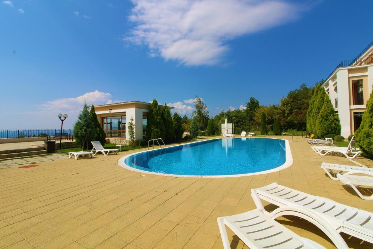 Fort Noks - Menada Apartments Sveti Vlas Eksteriør billede